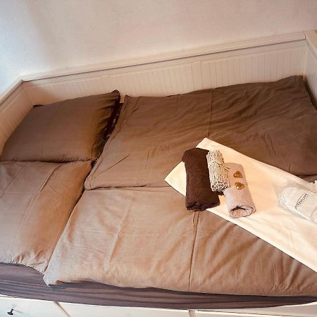 4 Zimmer 11 Personen Wohnung Garten Terrasse Grill 2 Badezimmer ヴッパータール エクステリア 写真