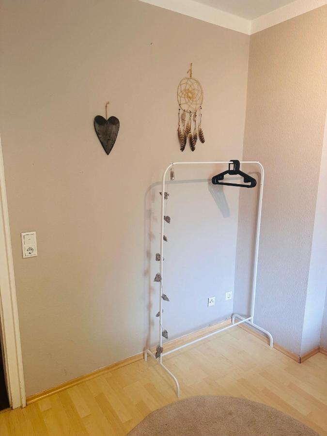 4 Zimmer 11 Personen Wohnung Garten Terrasse Grill 2 Badezimmer ヴッパータール エクステリア 写真