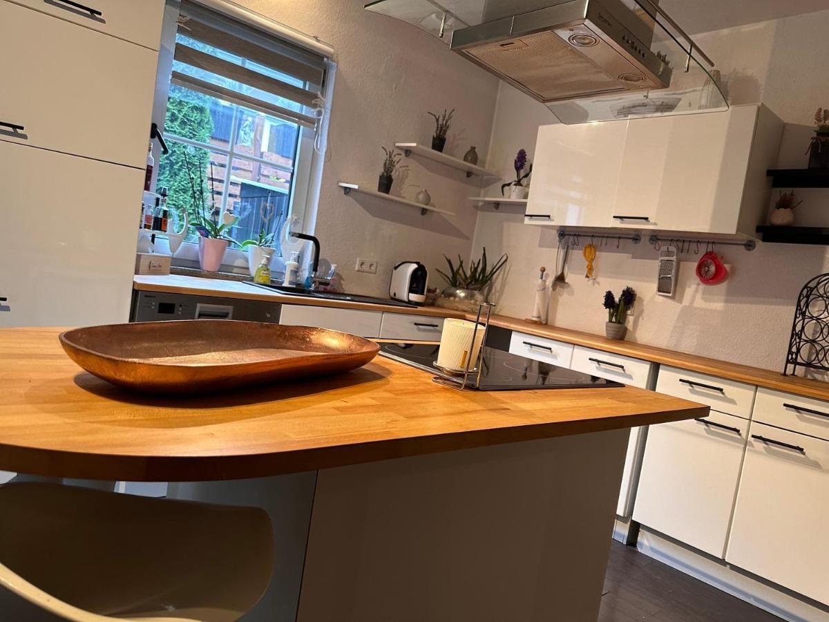 4 Zimmer 11 Personen Wohnung Garten Terrasse Grill 2 Badezimmer ヴッパータール エクステリア 写真